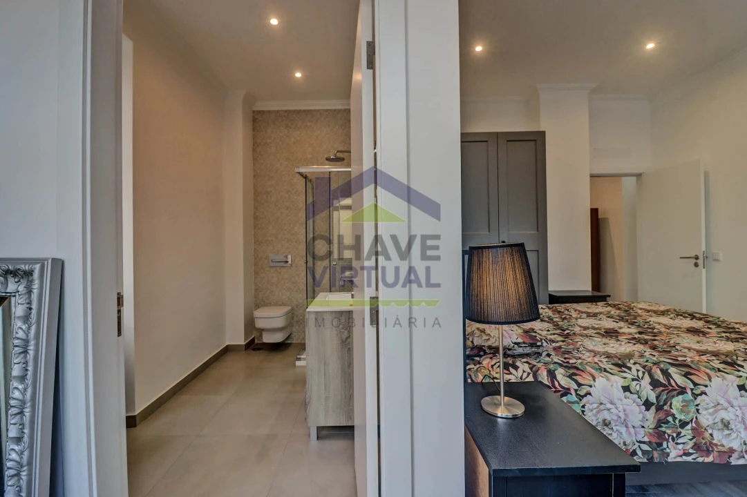 Apartamento T3 para Venda em Bombarral e Vale Covo Foto 5