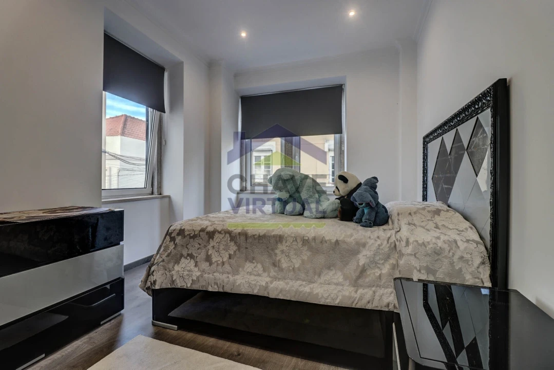 Apartamento T3 para Venda em Bombarral e Vale Covo Foto 8