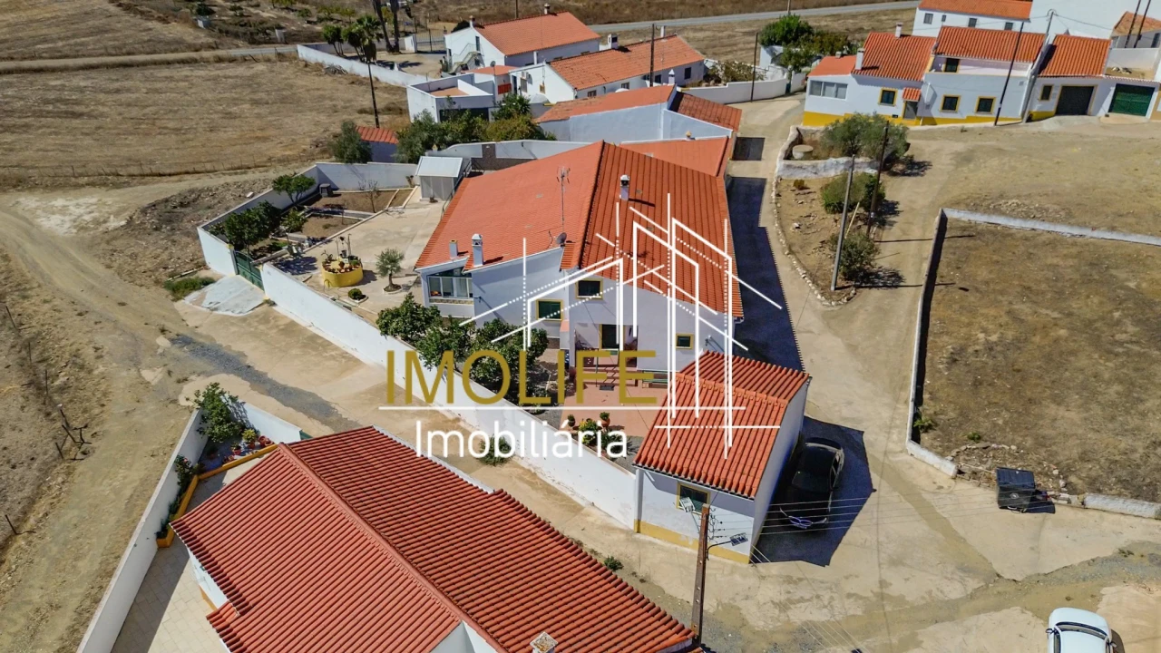 Moradia T4 para Venda em Santana de Cambas Foto 6