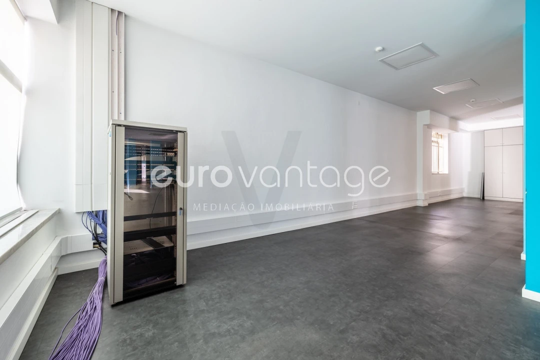 Armazém para Venda em Marrazes e Barosa Foto 4