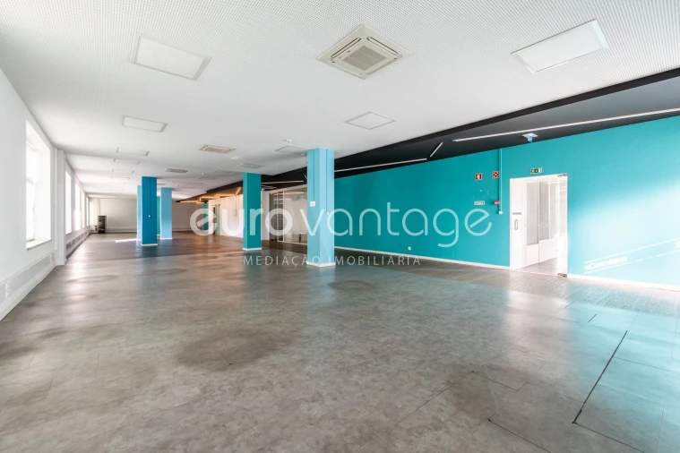 Armazém para Venda em Marrazes e Barosa Foto 2