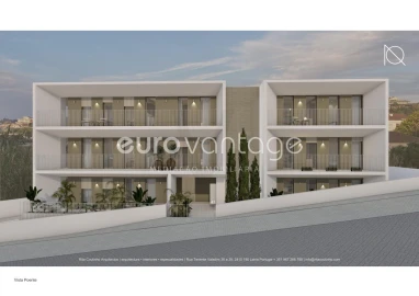 Apartamento T1 para Venda em Parceiros e Azoia
