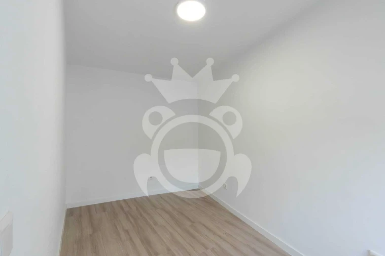 Moradia T2 para Venda em Nossa Senhora da Vila, Nossa Senhora do Bispo e Silveiras Foto 12