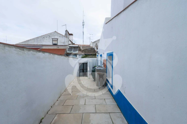 Moradia T2 para Venda em Nossa Senhora da Vila, Nossa Senhora do Bispo e Silveiras Foto 2