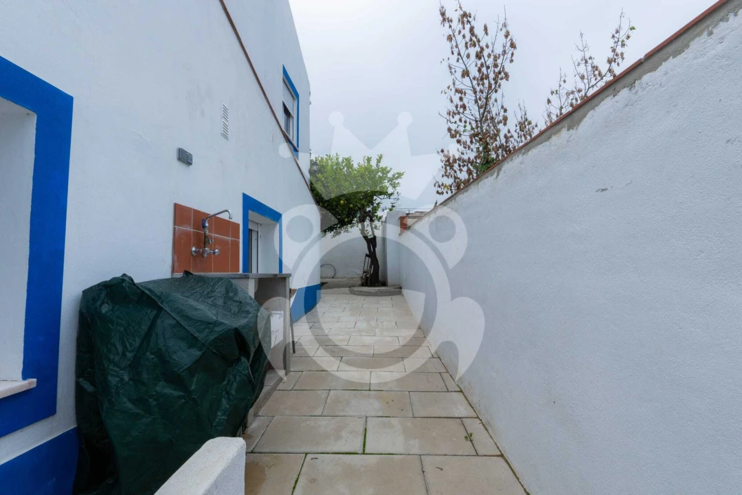 Moradia T2 para Venda em Nossa Senhora da Vila, Nossa Senhora do Bispo e Silveiras Foto 4