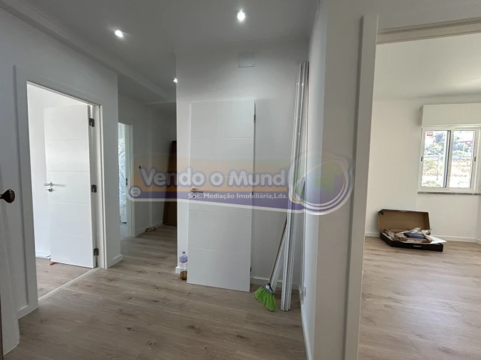 Apartamento T3 para Venda em Alverca do Ribatejo e Sobralinho Foto 3