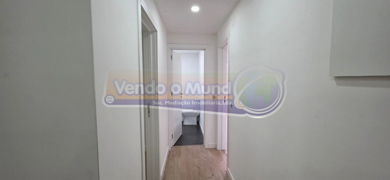 Apartamento T3 para Venda em Alverca do Ribatejo e Sobralinho Foto 12