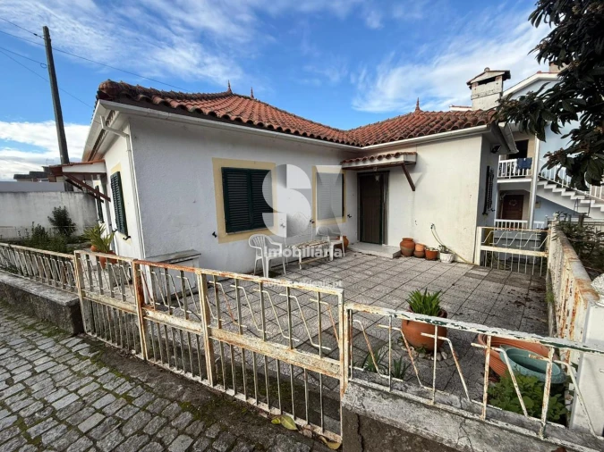 Moradia T3 para Venda em Repeses e São Salvador Foto 4