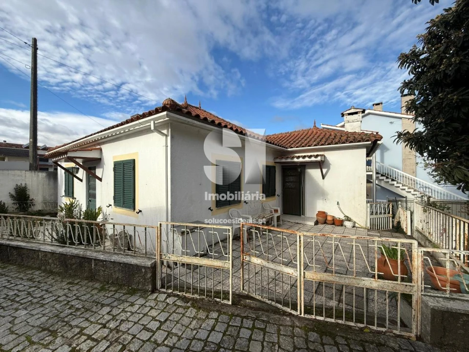 Moradia T3 para Venda em Repeses e São Salvador Foto 2