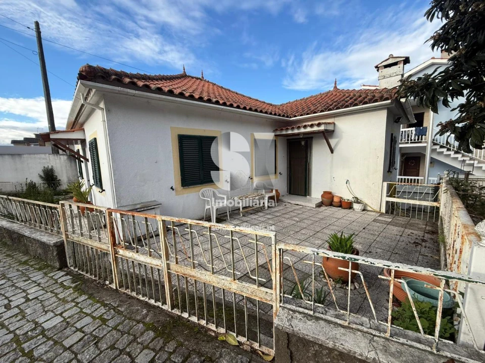 Moradia T3 para Venda em Repeses e São Salvador Foto 4