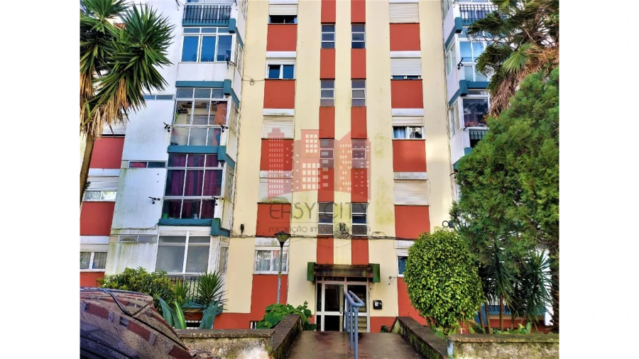 Apartamento T1 para Venda em Massamá e Monte Abraão Foto 2