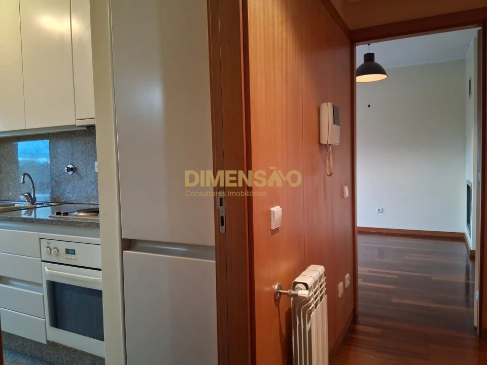 Apartamento T1 para Arrendamento em Pedrouços Foto 15