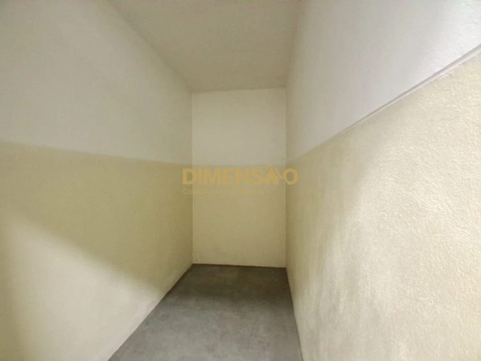 Apartamento T1 para Arrendamento em Pedrouços Foto 23