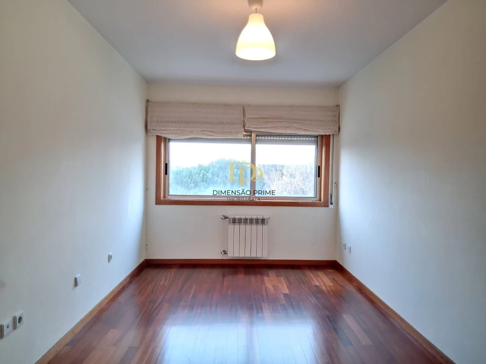 Apartamento T1 para Arrendamento em Pedrouços Foto 7