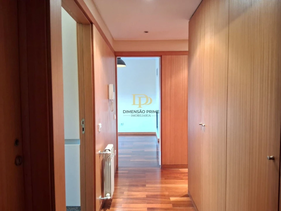 Apartamento T1 para Arrendamento em Pedrouços Foto 18