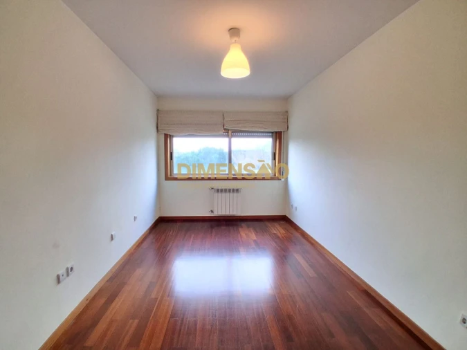 Apartamento T1 para Arrendamento em Pedrouços Foto 5