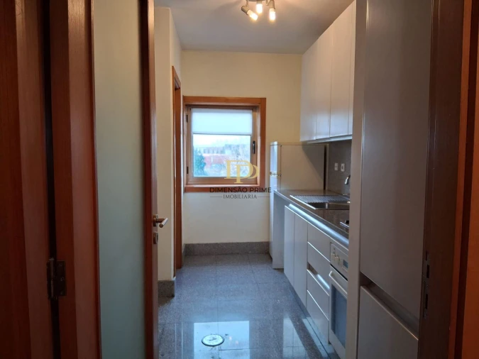 Apartamento T1 para Arrendamento em Pedrouços Foto 10