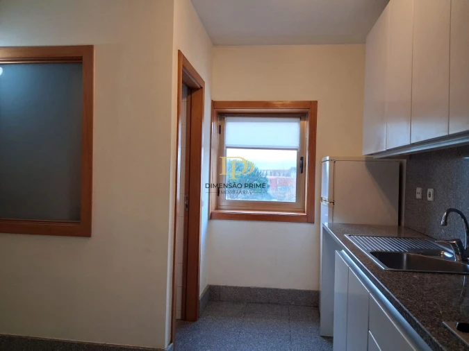 Apartamento T1 para Arrendamento em Pedrouços Foto 11