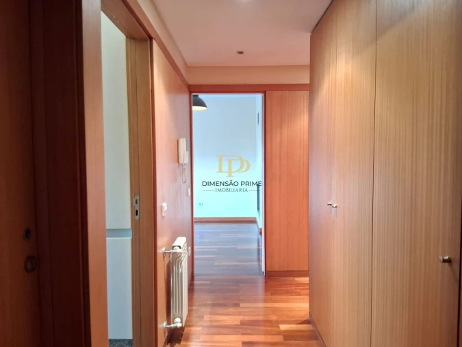 Apartamento T1 para Arrendamento em Pedrouços Foto 18