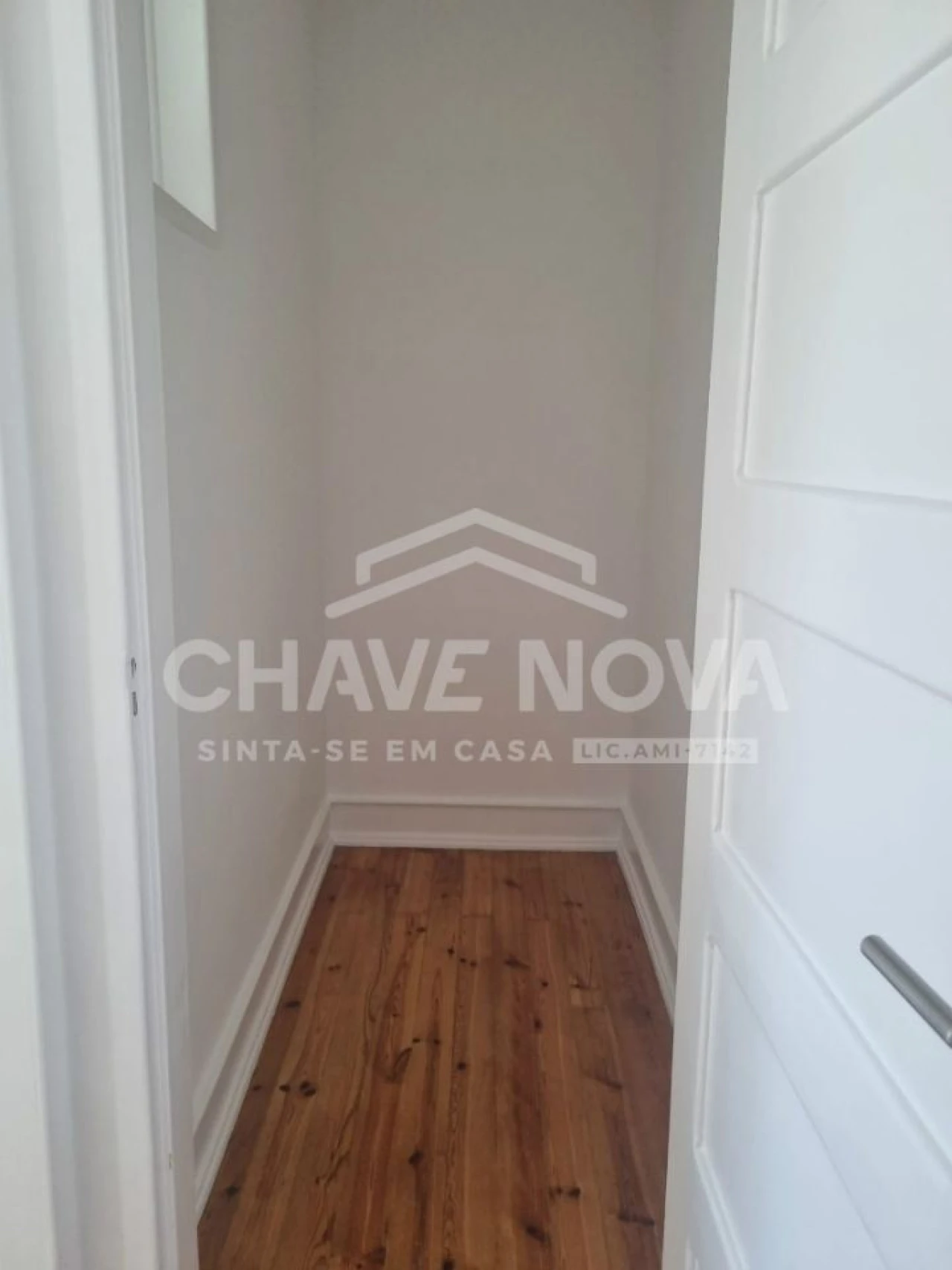 Apartamento T1 para Arrendamento em Avenidas Novas Foto 13