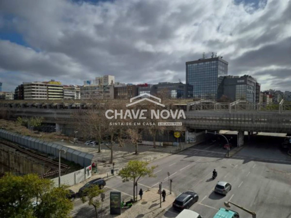 Apartamento T1 para Arrendamento em Avenidas Novas Foto 18