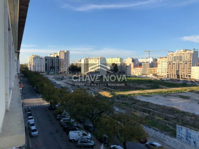 Apartamento T1 para Arrendamento em Avenidas Novas Foto 19