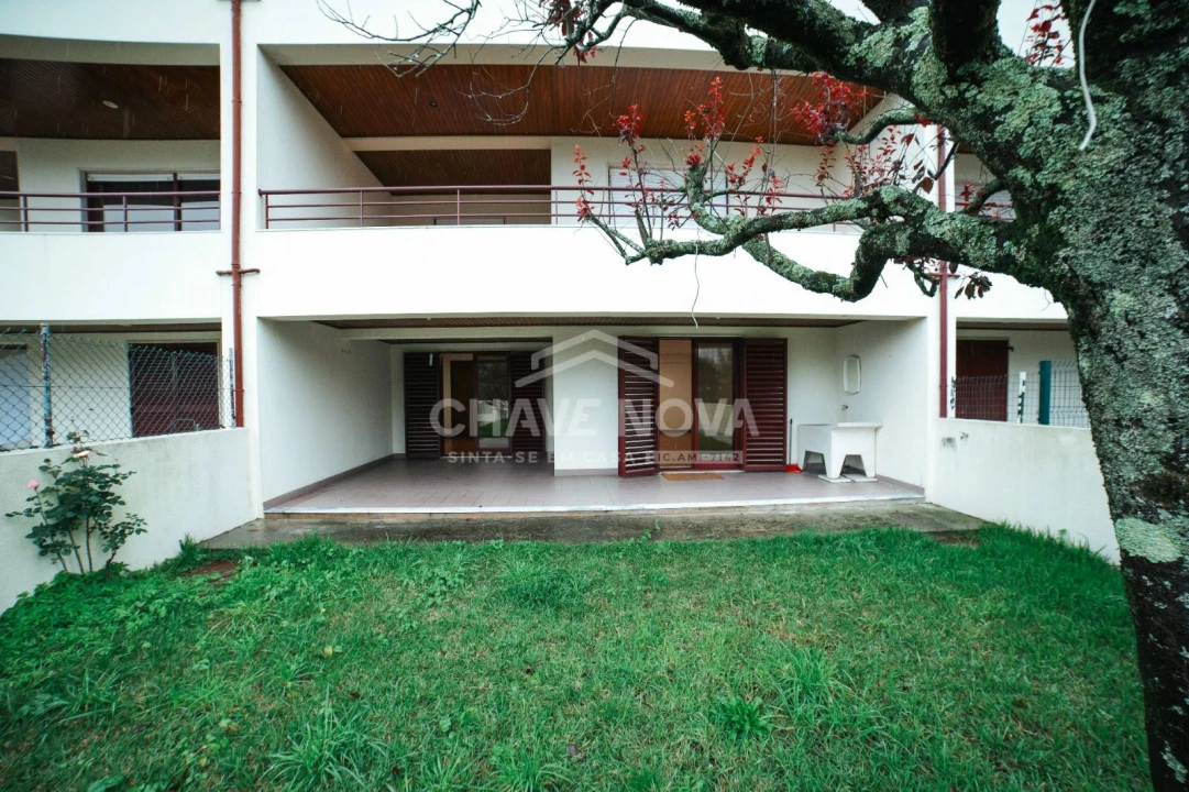 Moradia T4 para Arrendamento em Ferreiros e Gondizalves Foto 5