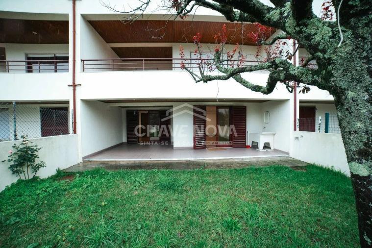 Moradia T4 para Arrendamento em Ferreiros e Gondizalves Foto 5