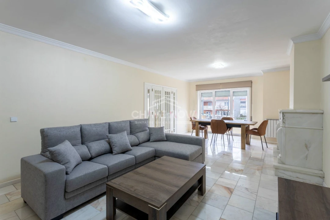 Moradia T4 para Arrendamento em Glória e Vera Cruz Foto 6