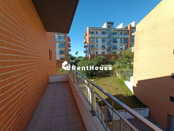 Apartamento T4 para Venda em Tavarede Foto 21