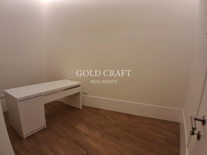 Loja para Arrendamento em Mina de Água Foto 12