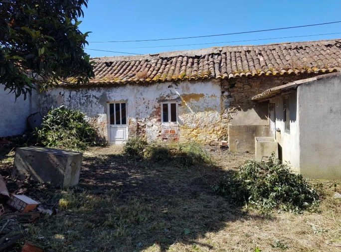 Moradia T2 para Venda em Vau Foto 7