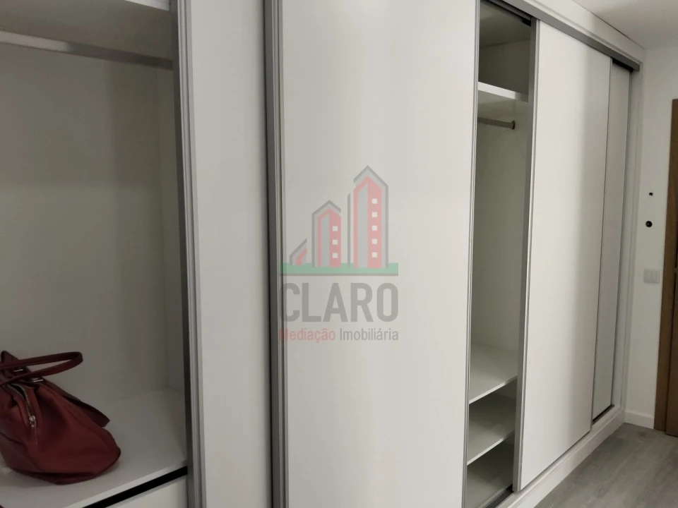 Apartamento T2 para Venda em Santa Clara e Castelo Viegas Foto 20