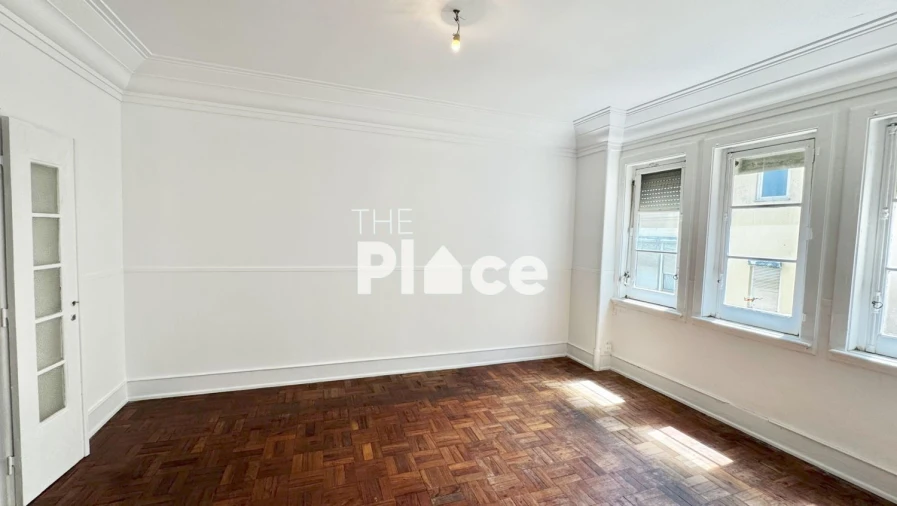 Apartamento T6 para Venda em Avenidas Novas Foto 22