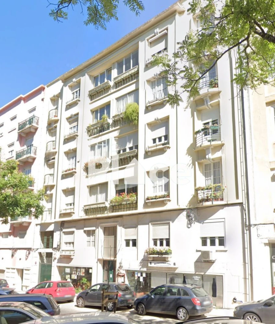 Apartamento T6 para Venda em Avenidas Novas Foto 1