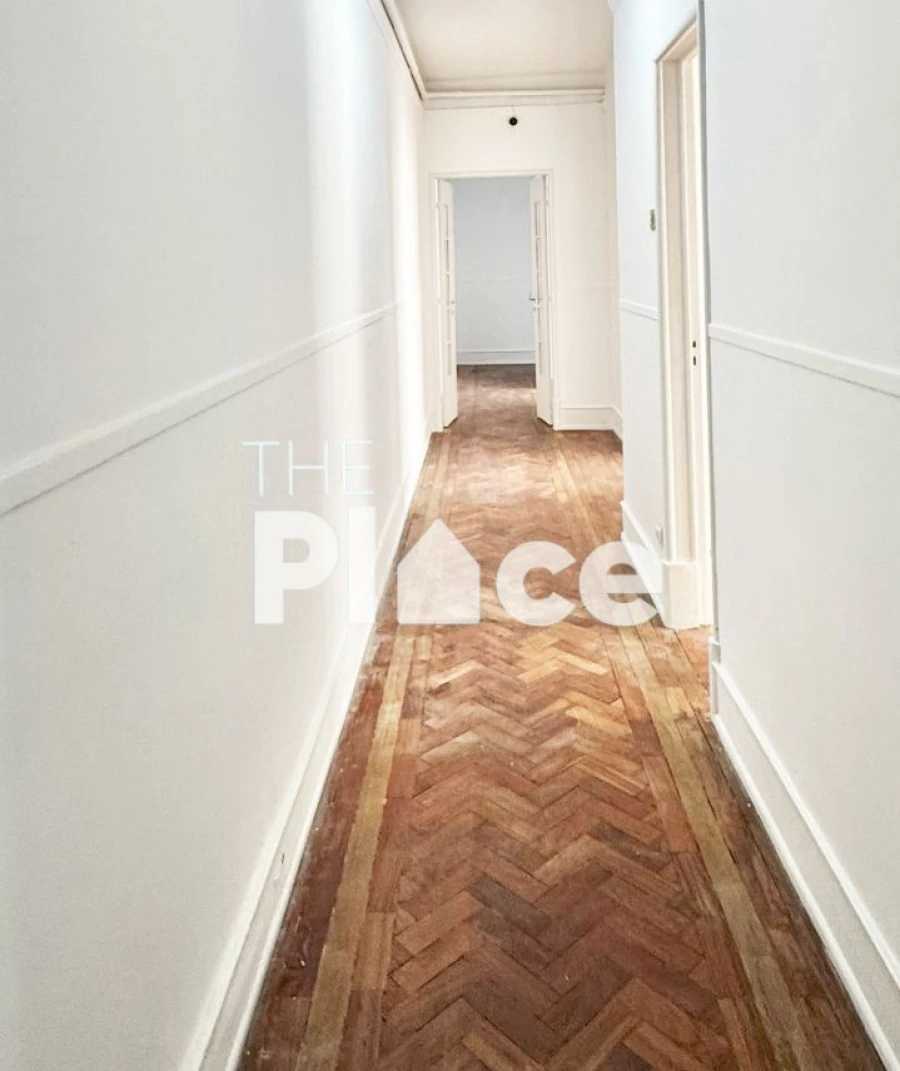 Apartamento T6 para Venda em Avenidas Novas Foto 17