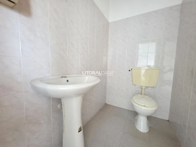 Loja para Venda em Esgueira Foto 12