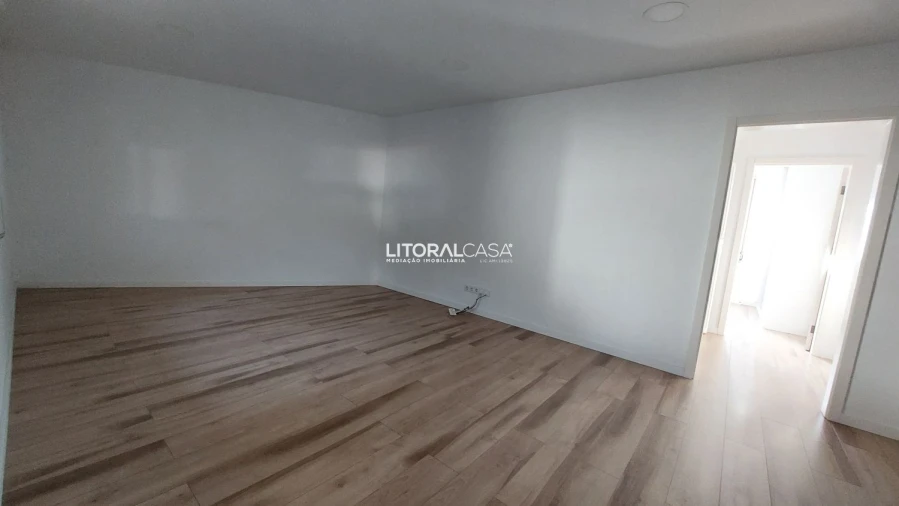 Apartamento T2 para Venda em Esgueira Foto 9