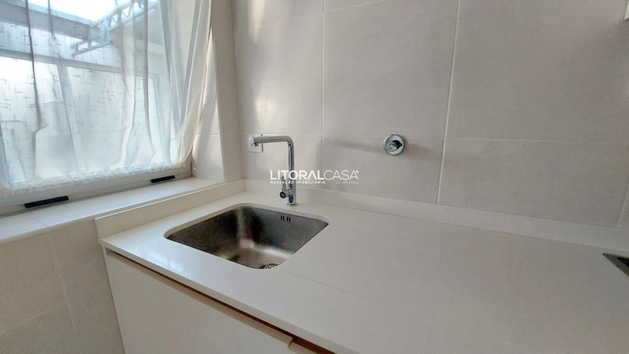 Apartamento T2 para Venda em Esgueira Foto 4