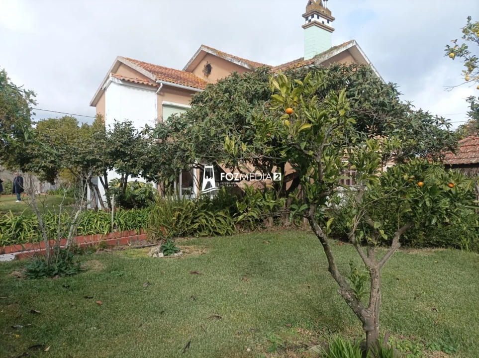 Moradia T5 para Venda em Vilamar e Corticeiro de Cima Foto 2