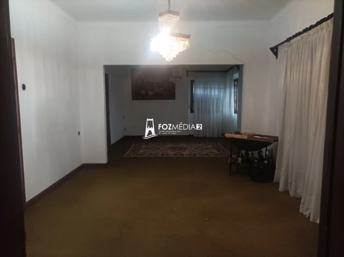 Moradia T5 para Venda em Vilamar e Corticeiro de Cima Foto 5