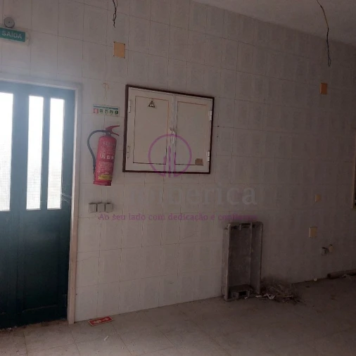 Loja para Venda em São Domingos de Rana Foto 36