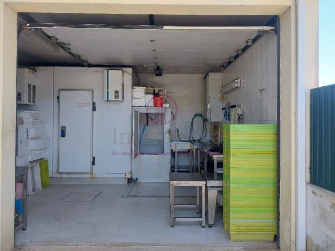 Loja para Venda em São Domingos de Rana Foto 9