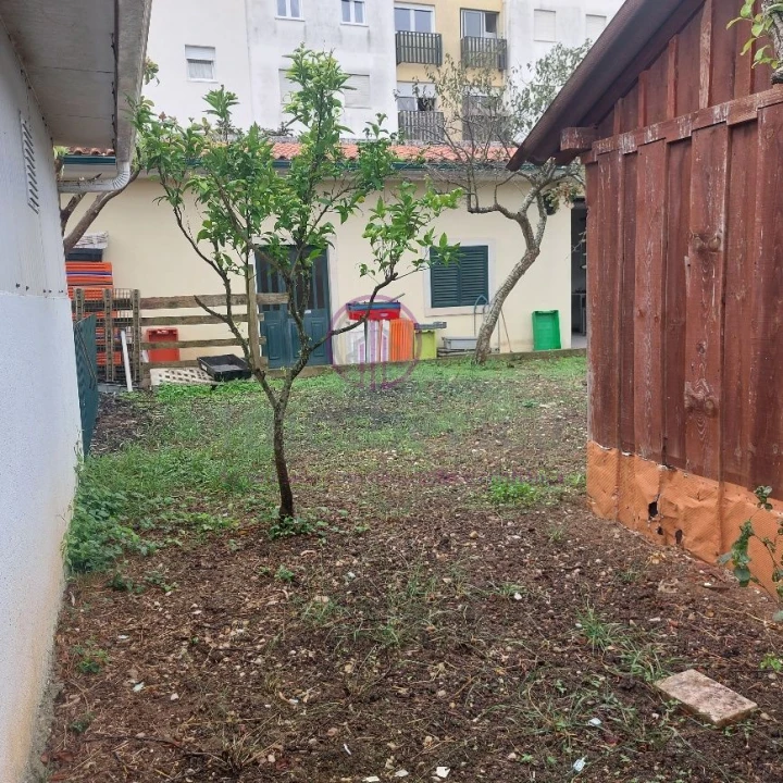 Loja para Venda em São Domingos de Rana Foto 21