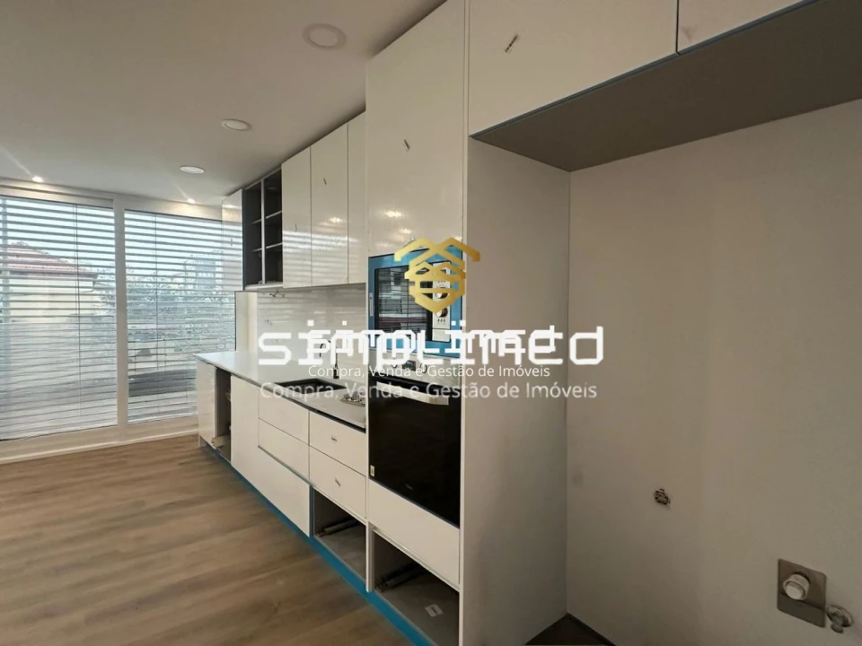 Apartamento T4 para Venda em Alto do Seixalinho, Santo André e Verderena Foto 4