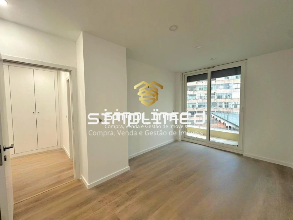 Apartamento T4 para Venda em Alto do Seixalinho, Santo André e Verderena Foto 11