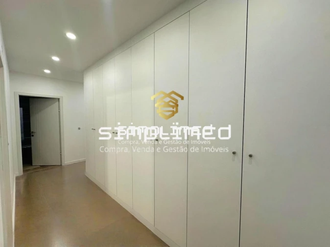 Apartamento T4 para Venda em Alto do Seixalinho, Santo André e Verderena Foto 22