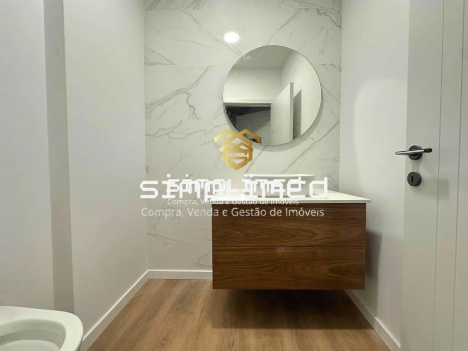 Apartamento T4 para Venda em Alto do Seixalinho, Santo André e Verderena Foto 25