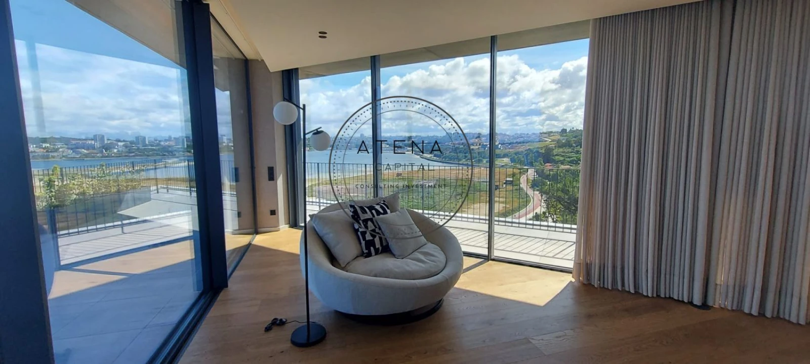 Apartamento T4 para Venda em Canidelo Foto 2