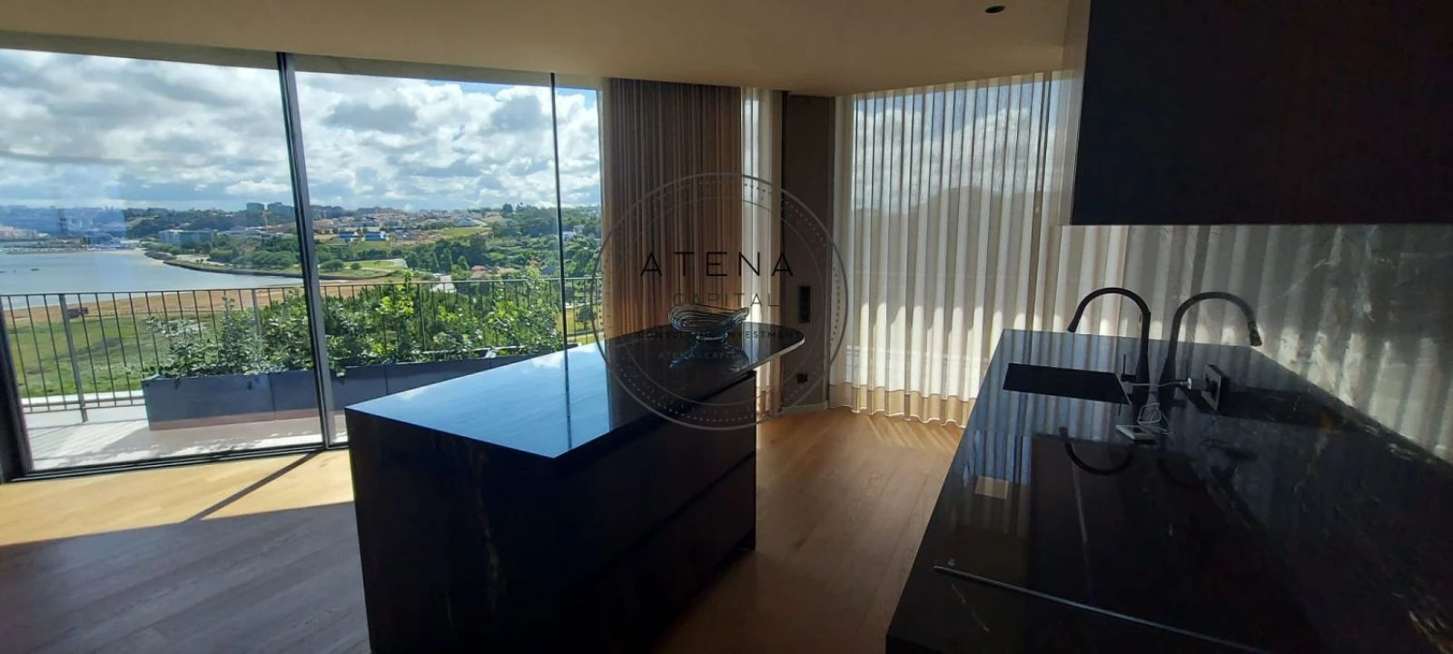 Apartamento T4 para Venda em Canidelo Foto 12